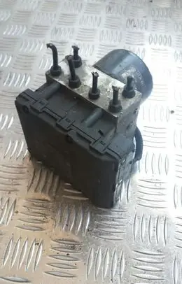 Volkswagen Golf IV ABS Pump 1j0907379g