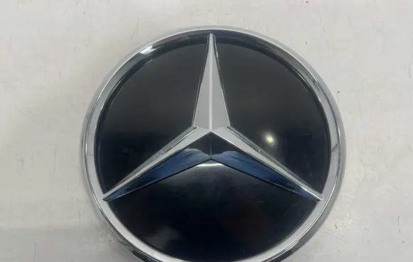Mercedes-Benz C W206 Manufacturer badge logo/emblem A2068884900