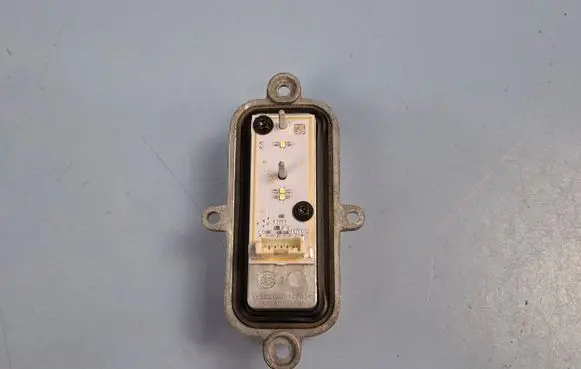 Headlight ballast module Xenon