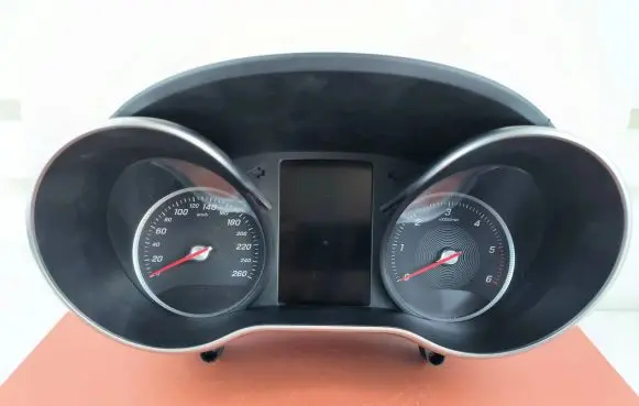 Mercedes-Benz C AMG W205 Speedometer (instrument cluster) A2059009529