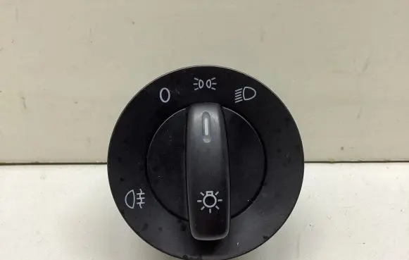 Volkswagen PASSAT B6 Light switch 1K0941431AH