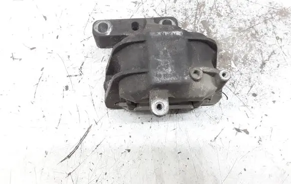 Volkswagen Jetta V Engine mount bracket 1K0199262