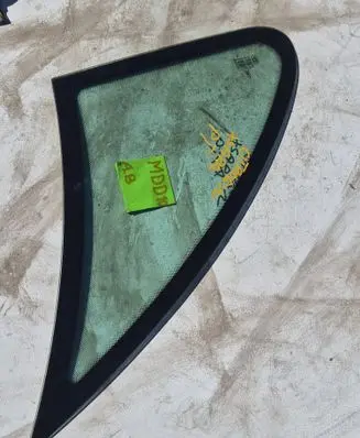 Citroen Xsara Rear vent window glass 43R000015 DOT211