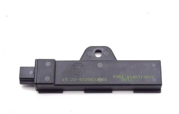 BMW 7 F01 F02 F03 F04 Antenna control unit 9220832