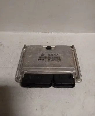 Skoda Fabia Mk1 (6Y) Engine control unit/module 038906019HT 1039S00316 0281010947