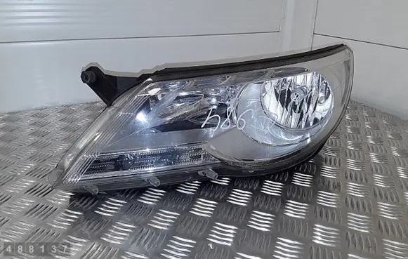 Volkswagen Tiguan Headlight/headlamp 5N2941031K 1LD247038