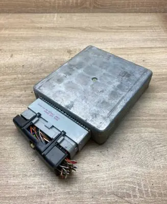 Ford Focus Engine control unit/module ECU 98AB12A650CCG E9AF14A624AA TAGS