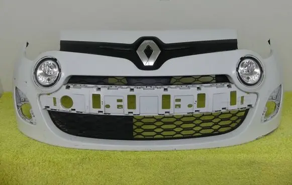 Renault Twingo II Front bumper 620222722R