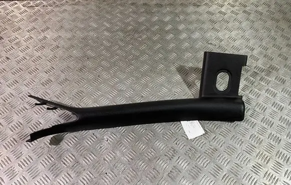 Ford Mustang V (A) pillar trim AR337603512
