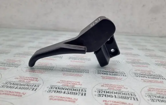 Volkswagen PASSAT B5 Engine bonnet (hood) release handle 3B1823533