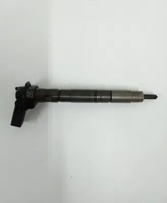 Audi A4 S4 B8 8K Fuel injector 03L130277