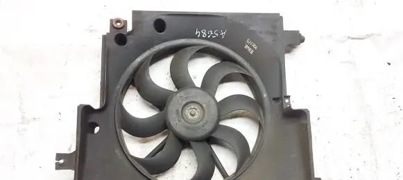 KIA Carnival Radiator cooling fan shroud a005179