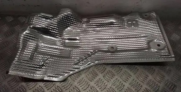 Lexus RX V Heat shield in engine bay 