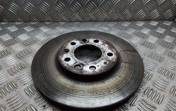 Opel Zafira B Front brake disc