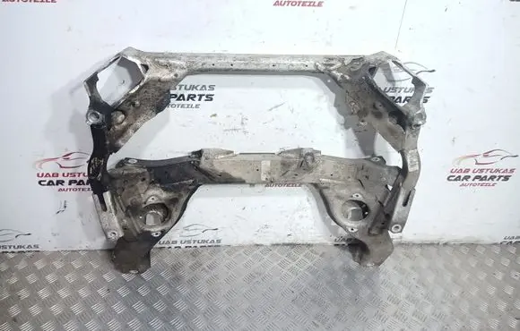 BMW 1 E81 E87 Front subframe