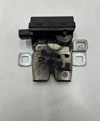 Mini One - Cooper Coupe R56 Tailgate/trunk/boot lock/catch/latch 2754528