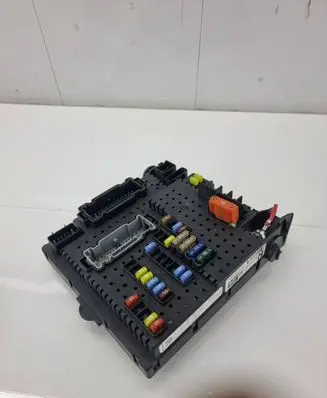 Volvo S80 Fuse module 30728512
