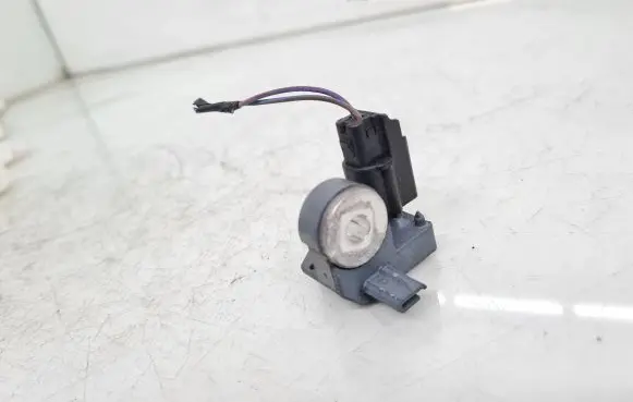 Jaguar XF X250 Airbag deployment crash/impact sensor 8X2314A686AA