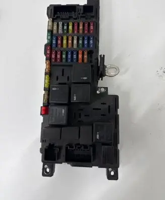 Volvo S60 Fuse module 8678449 518828017 031007081727