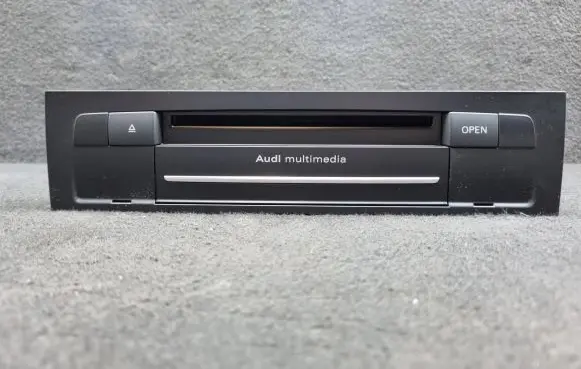 Audi Q7 4L Navigation unit CD/DVD player 4L0035646B 4L0035646