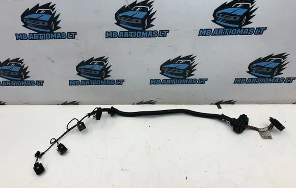 BMW 5 F10 F11 Fuel injector wires 8508653