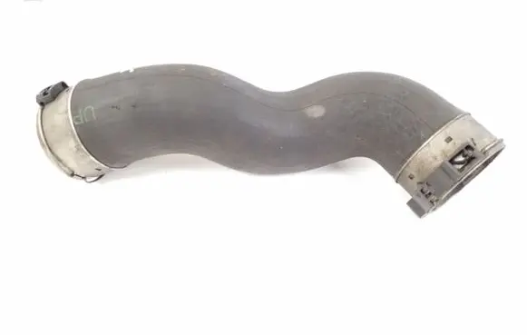 BMW 5 F10 F11 Intercooler hose/pipe 8516509
