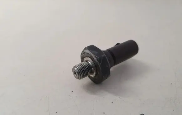 Audi A5 8T 8F Oil pressure sensor 038919081H