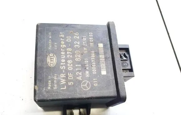 Mercedes-Benz E W211 Light module LCM a2118203226 5df008278-00
