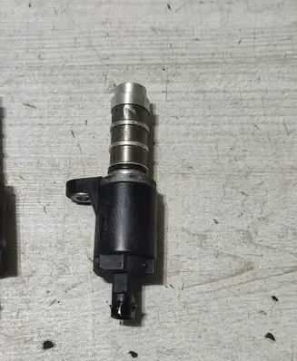 Peugeot 2008 II Camshaft vanos timing valve 9812046280 1001025500 TC043983