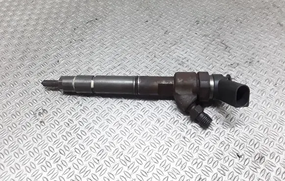 Mitsubishi Colt CZ3 Fuel injector A6400700787 0445110167