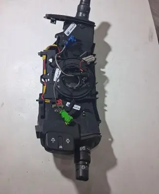 Renault Clio III Headlight wiper switch 8200245447