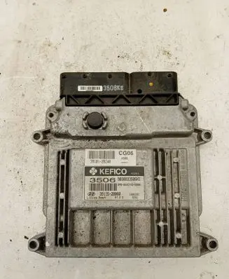 Hyundai i20 (PB PBT) Engine control unit/module 391152B060 391012B240 9030933506KE