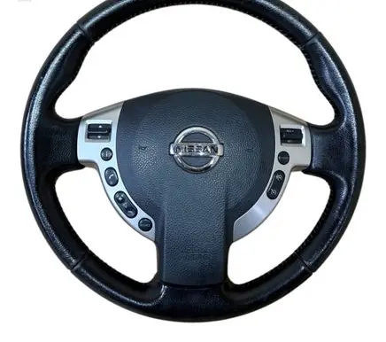 Nissan Qashqai Steering wheel