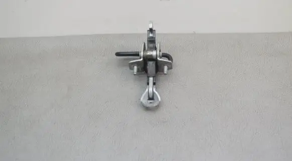Fiat 500 Front door check strap stopper