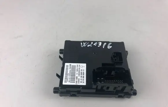 Mercedes-Benz E W213 Air conditioner control unit module A0009009325