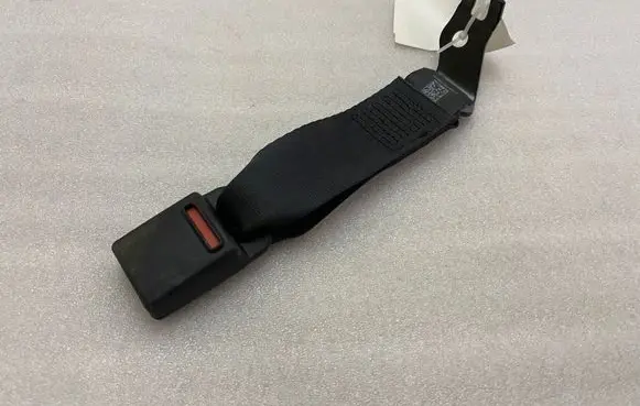 Maserati Levante Rear seatbelt buckle 633820900C 6700995440