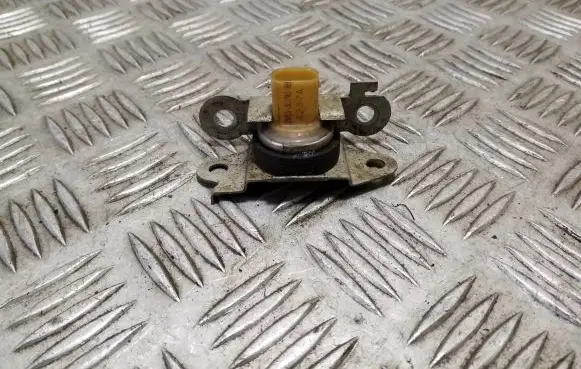 Land Rover Range Rover Sport L494 Acceleration sensor 8W833C190AB