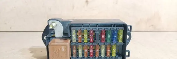Jaguar XJ X300 Fuse module LNA2800FB 2800FB 518154000