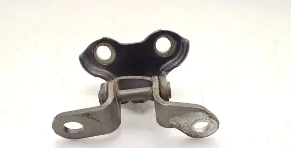 Toyota Corolla Verso AR10 Rear door upper hinge