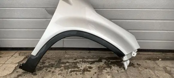 KIA Sorento Fender