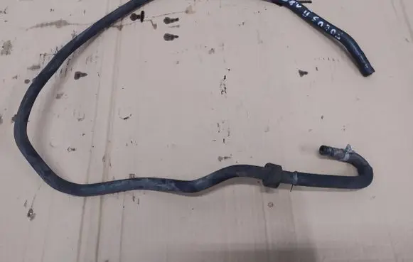Ford Focus Engine coolant pipe/hose