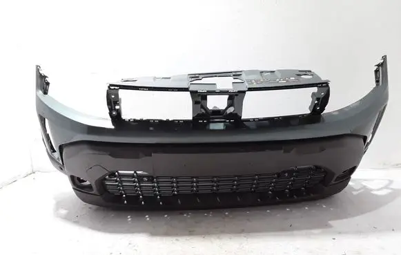 Dacia Duster Front bumper 620843513R
