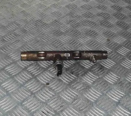 Renault Megane II Fuel main line pipe A2C20001221 8200296867