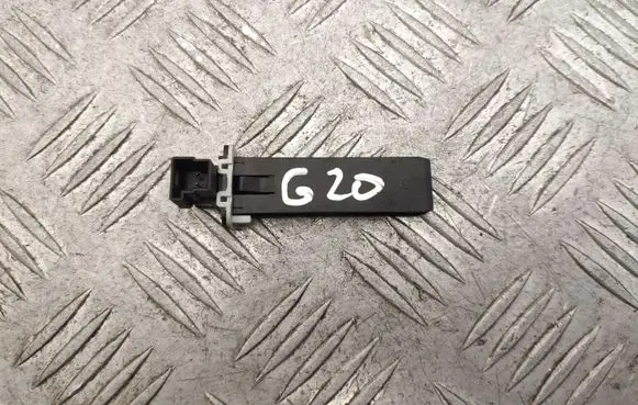BMW 3 G20 G21 Oil temperature sensor 9238085