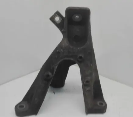 Audi A6 S6 C6 4F Engine mounting bracket 4F0199308P