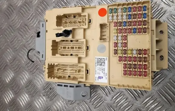 Hyundai Kona II Fuse box set 91960HF111