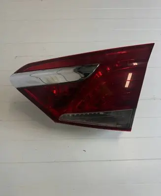 Hyundai i40 Tailgate rear/tail lights 92404-3Z001