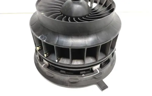 Mercedes-Benz EQC Heater fan/blower 0130309006 F011500133
