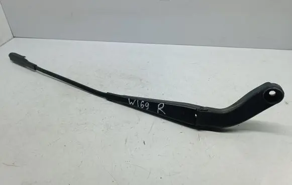 Mercedes-Benz A W169 Front wiper blade arm A1698200240