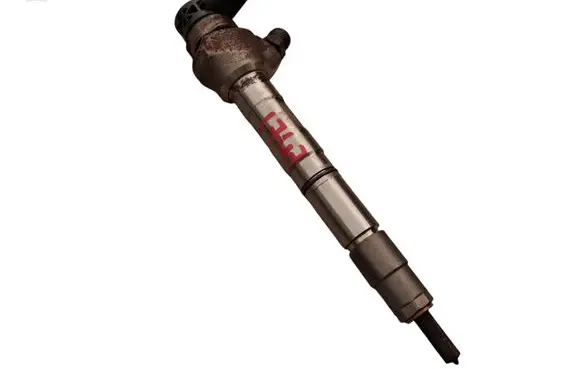 Volkswagen PASSAT B8 Fuel injector 0445110469 04L130277AC